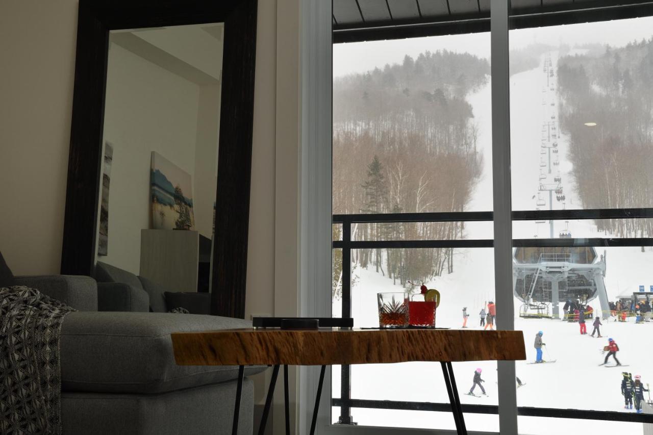 Destination Owl'S Head - Mtn Haus Hotel Mansonville ภายนอก รูปภาพ