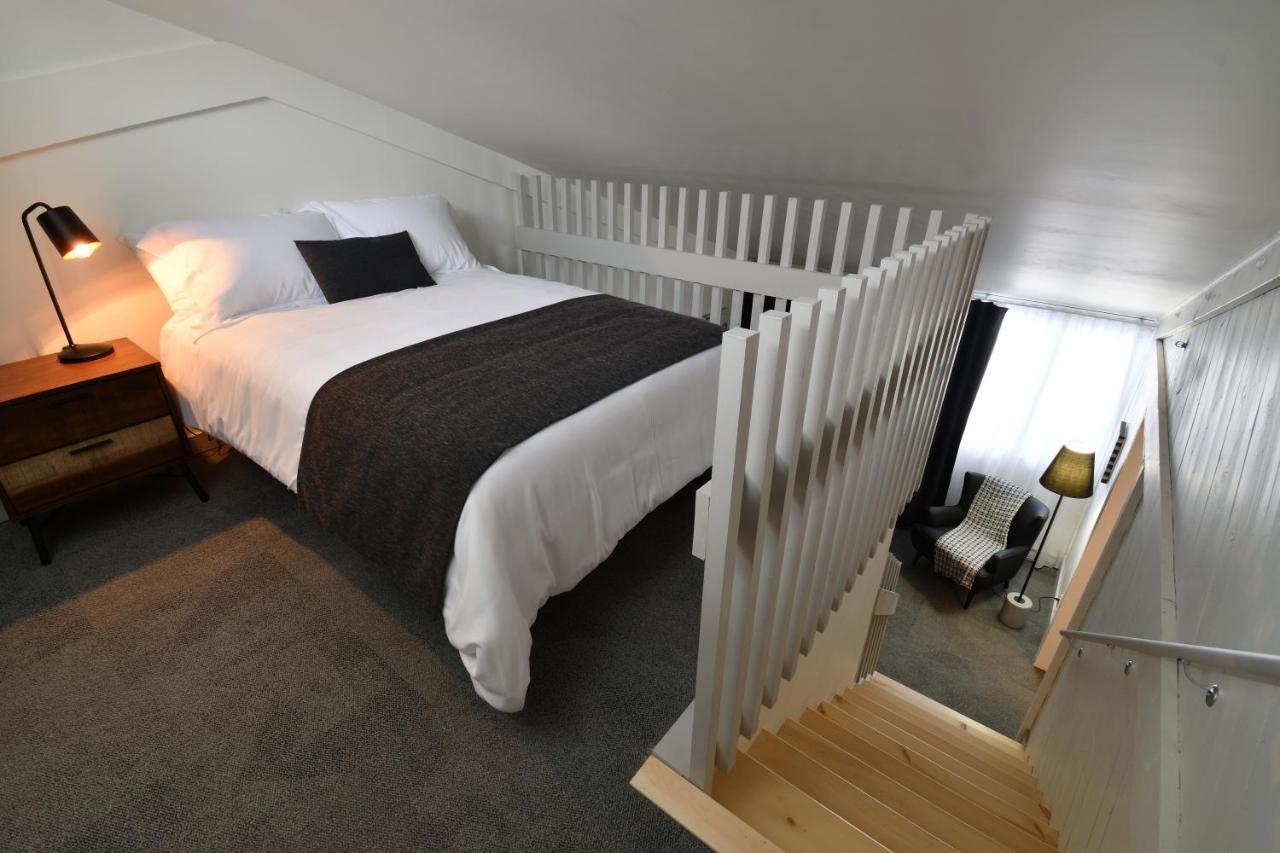 Destination Owl'S Head - Mtn Haus Hotel Mansonville ภายนอก รูปภาพ